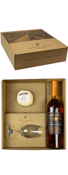 Caixa 1 garrafa Vinho Licoroso Conde d&#039;Orada, 1 copo e 1 queijo merendeira